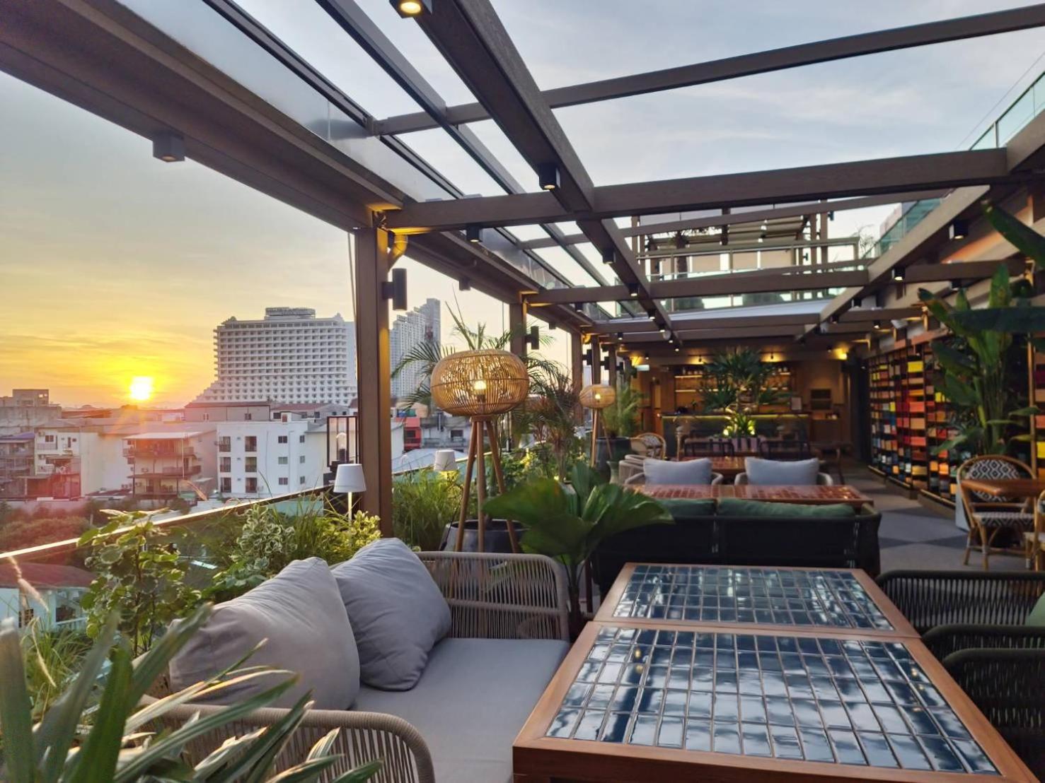 Hotel Tribe Pattaya Sha Certificated Zewnętrze zdjęcie